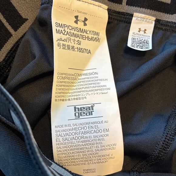 Under Armour Heat Gear Compression Leggings Wm Small NWOT Ankle 26" inseam - Picture 3 of 4